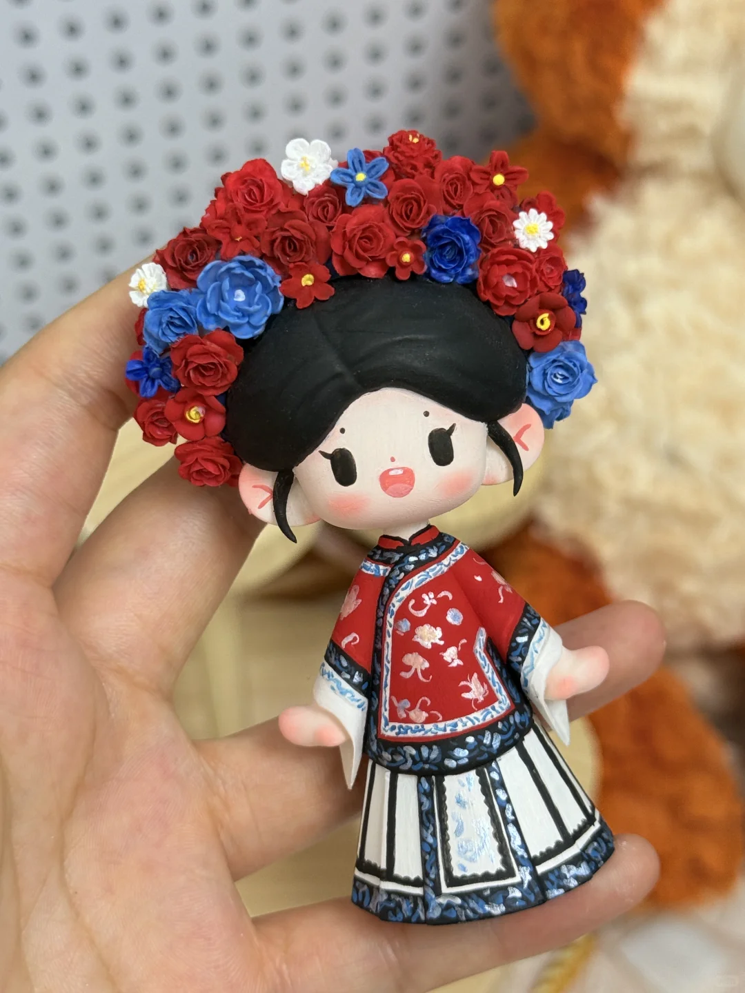 终于做到了簪花造型的手办?