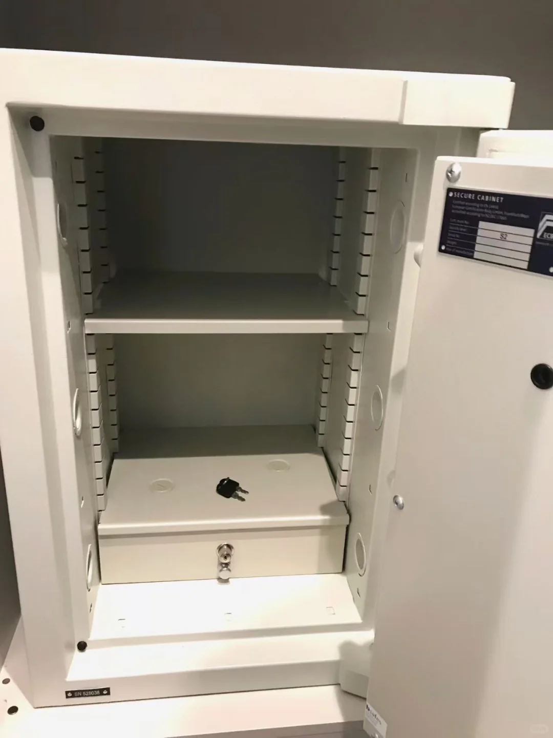 真滴真的真的真的很帅的保险箱‼️