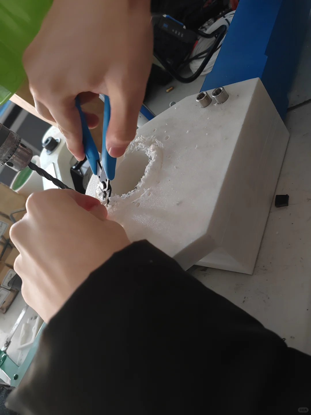 实验室什么时候才能有铣床啊?