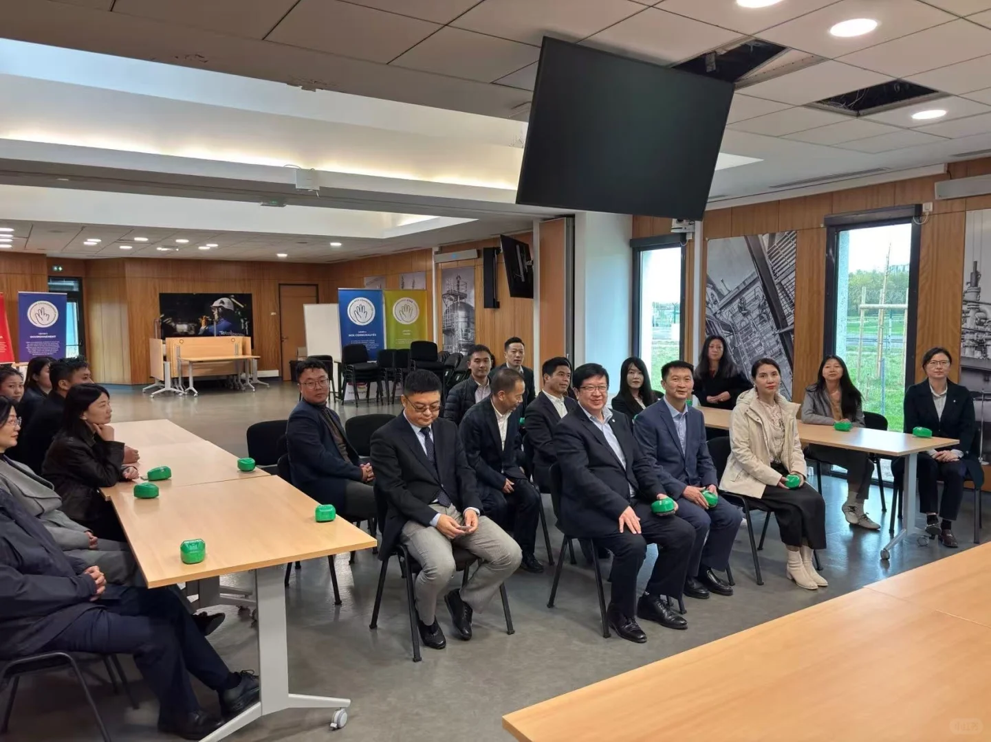 法国企业参访｜TotalEnergies炼油平台