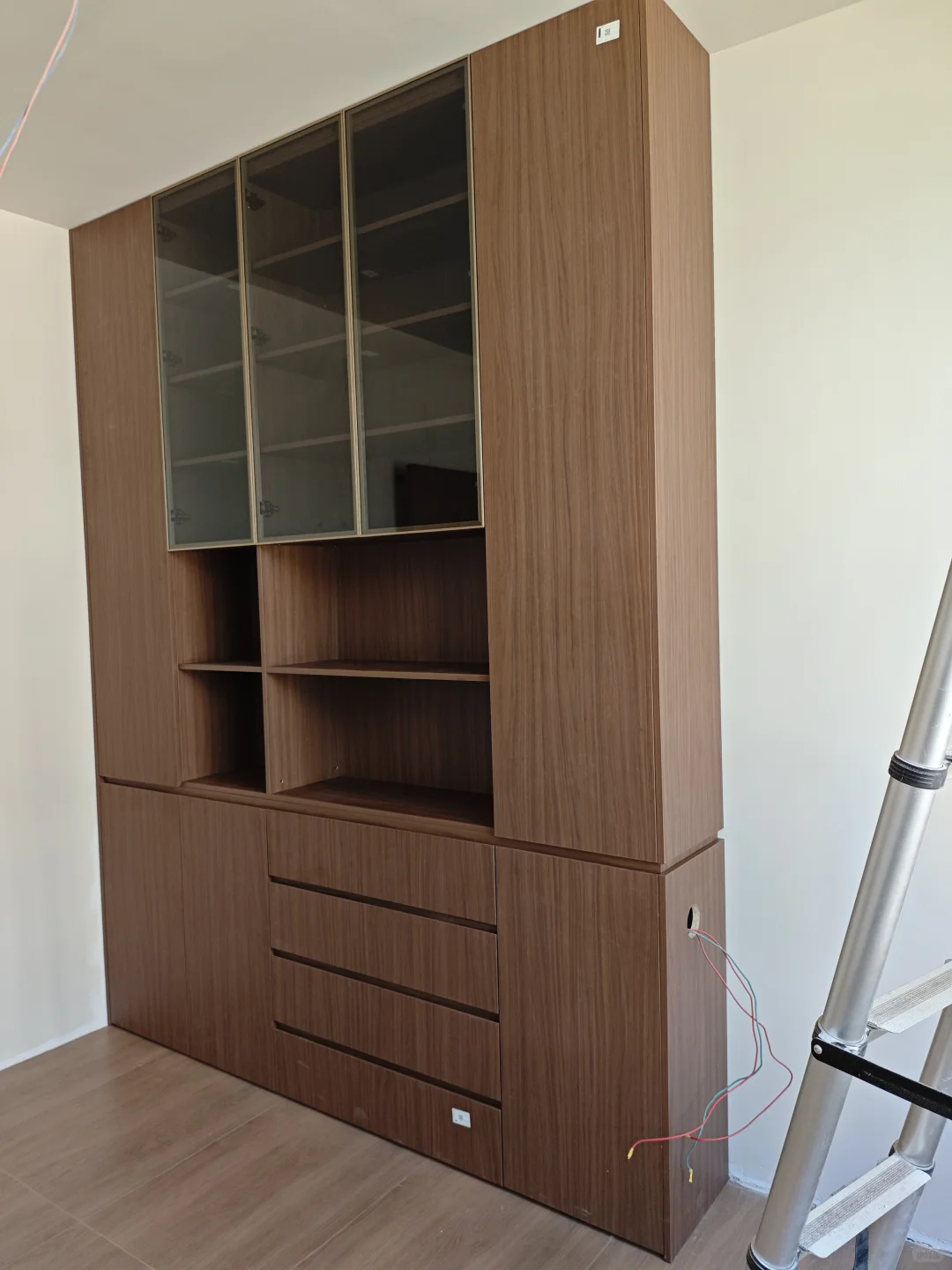 郑州全屋定制落地案例好喜欢我的柜子