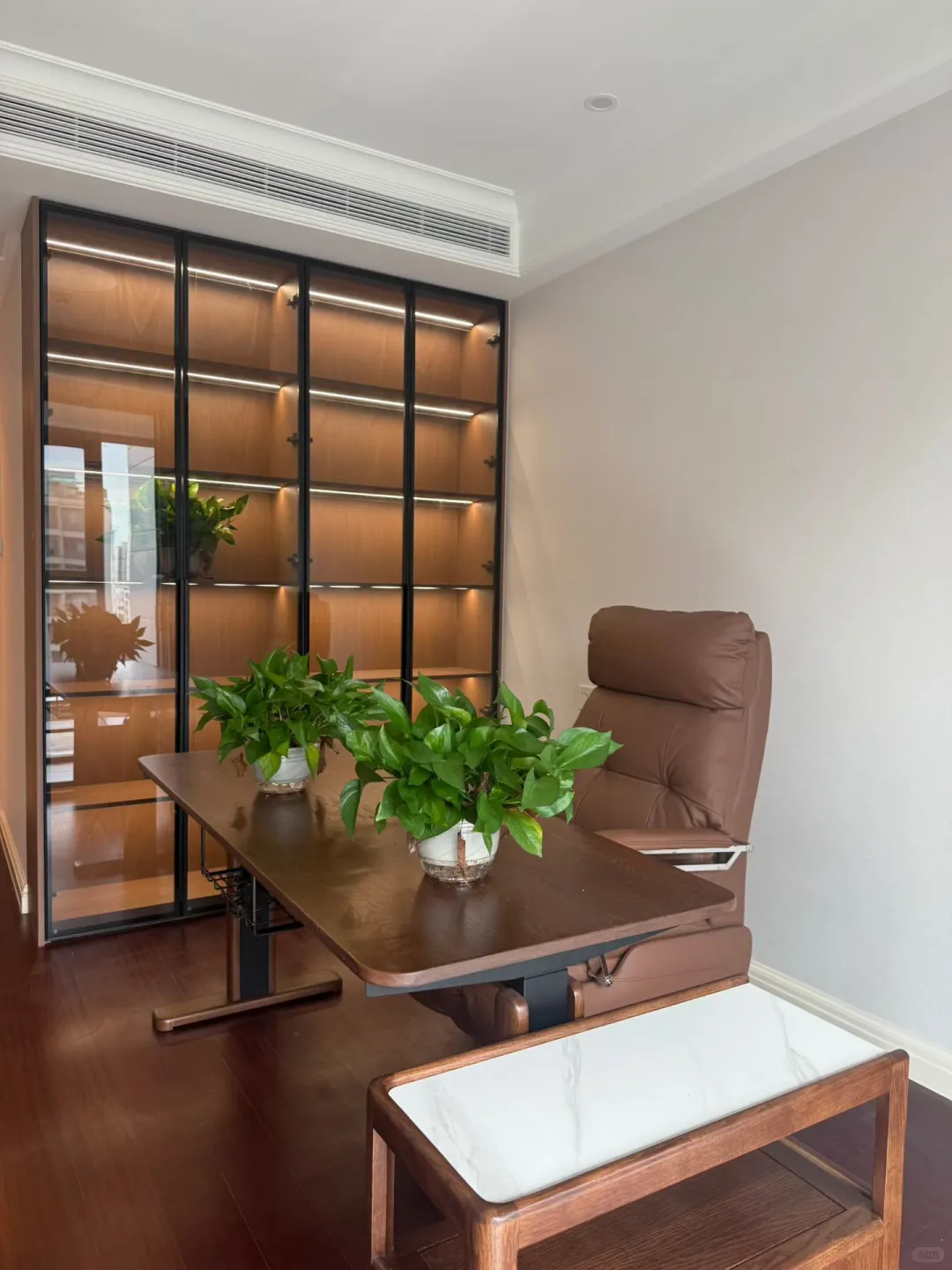 全屋定制、水性漆的质感、这才是真的质感