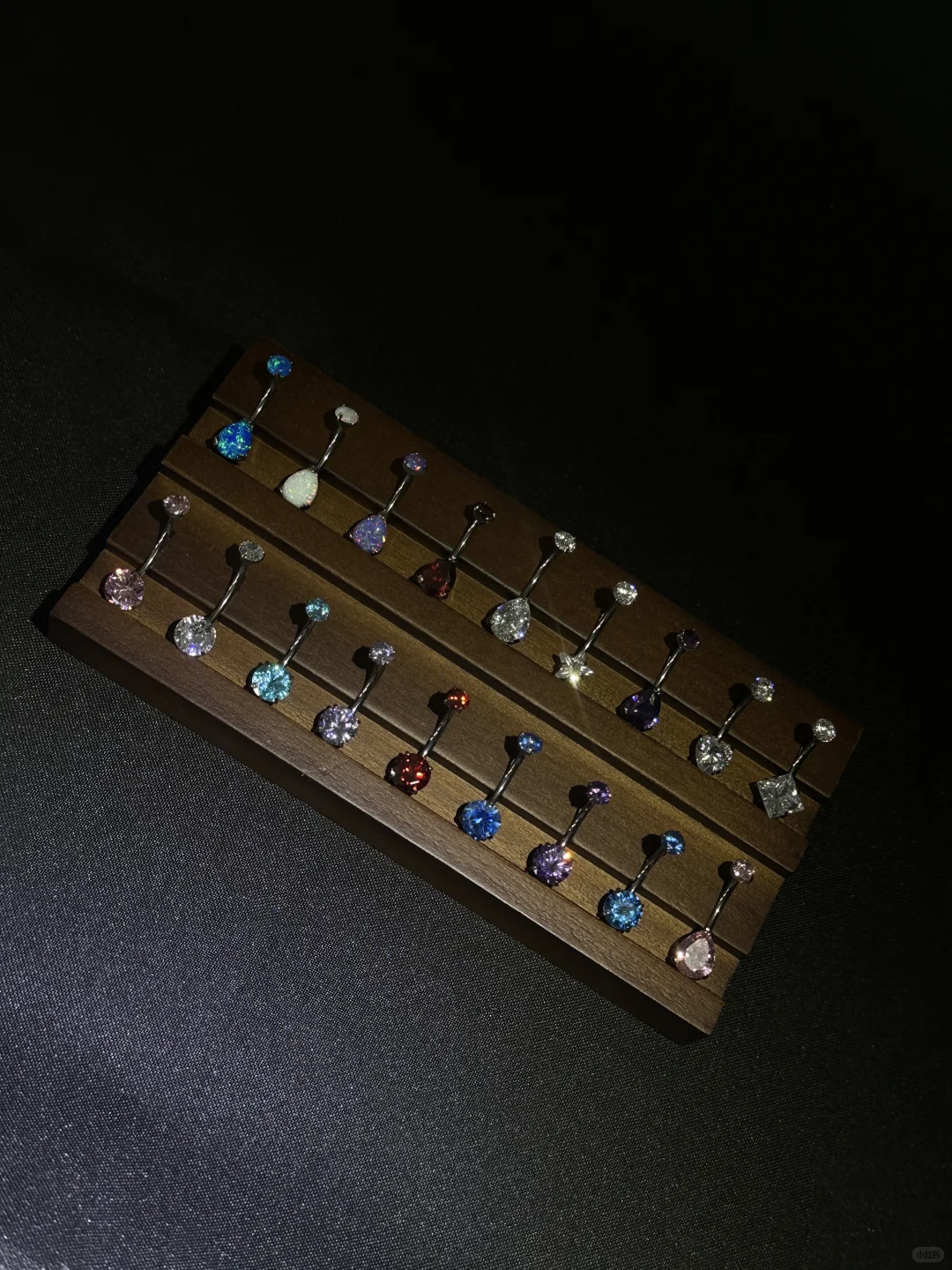 比路灯还亮的脐钉！！确定不要打一个嘛~