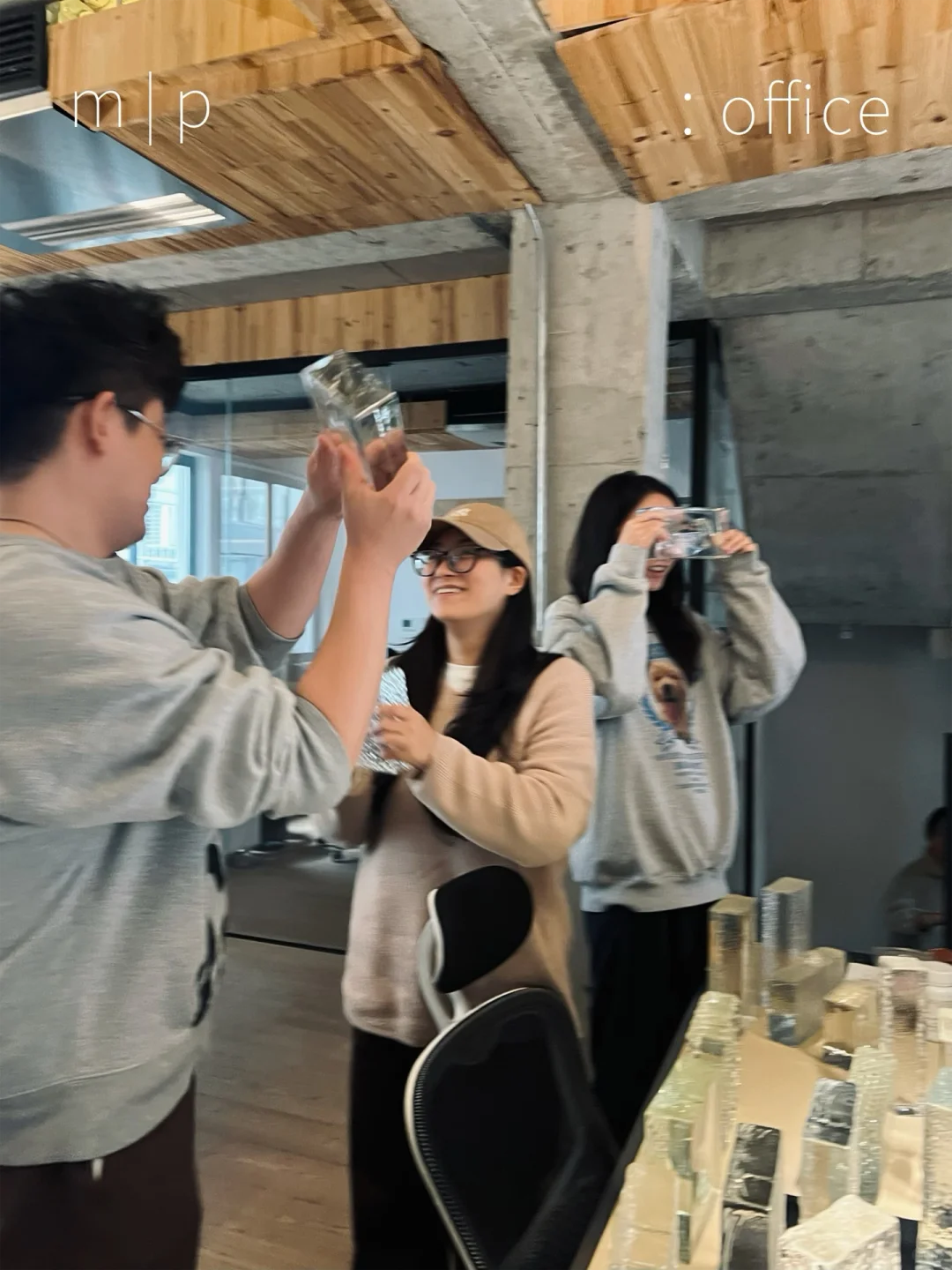 建筑事务所办公日常：“不明所以，各司其职”