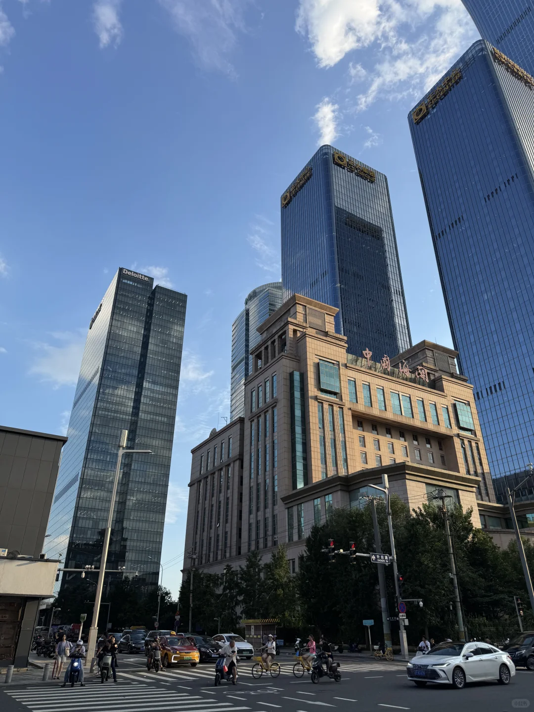 大雨让这座城市焕然一新