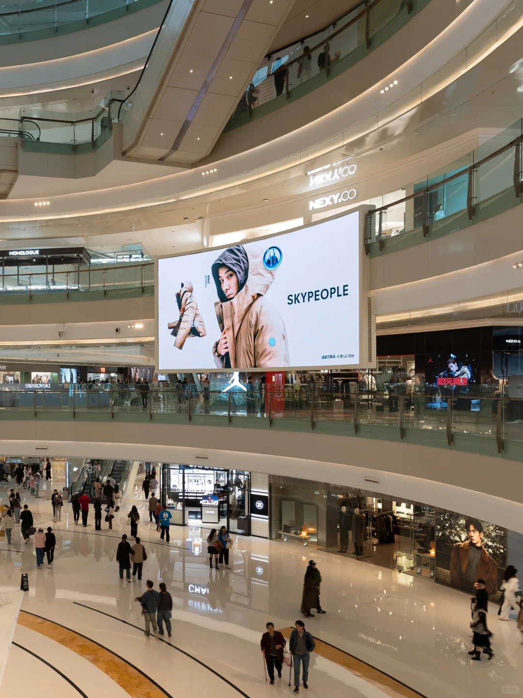 成都真不缺好看的商场❗️流动的建筑美学