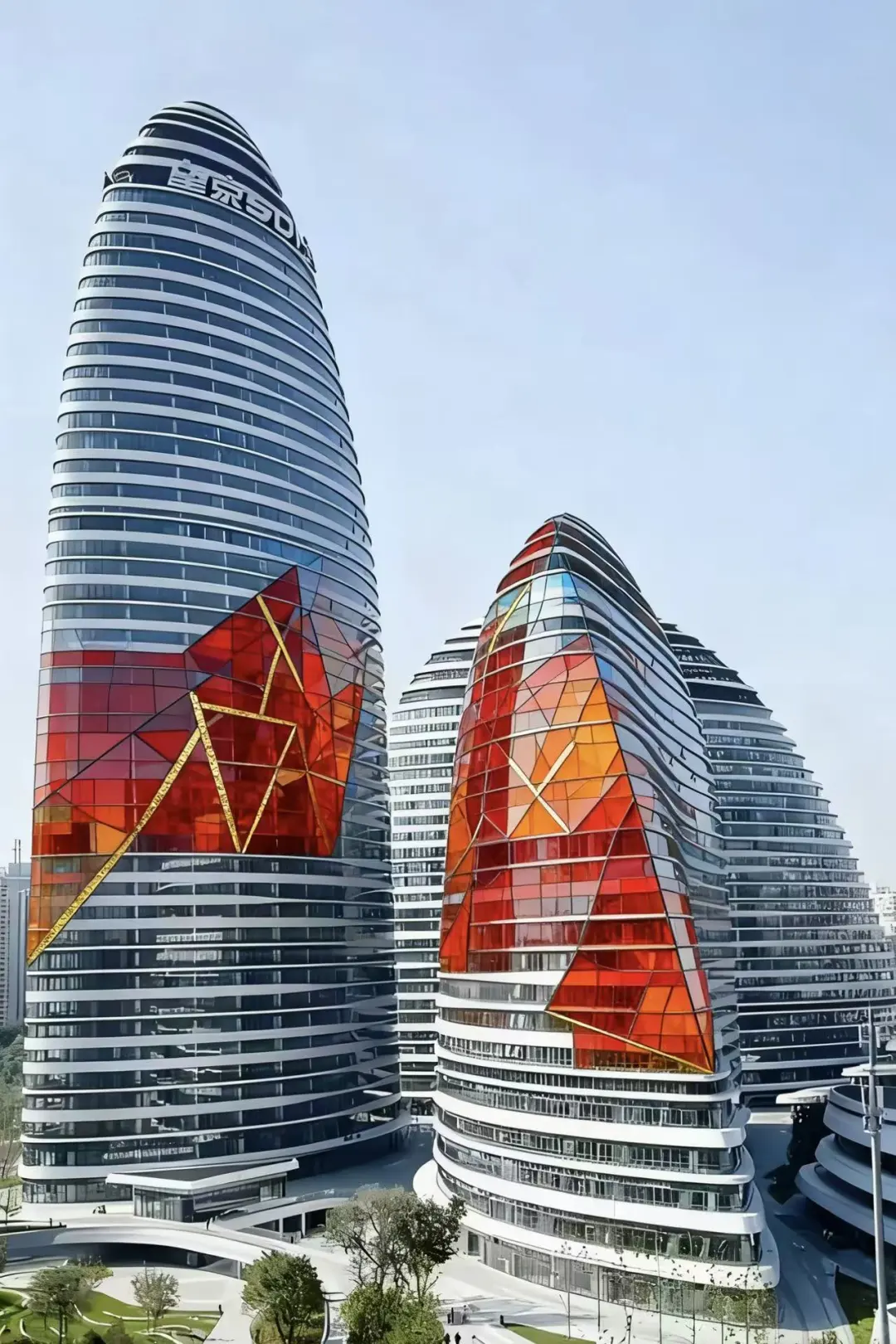 北京地标「换肤」计划：给玻璃幕墙加点颜色