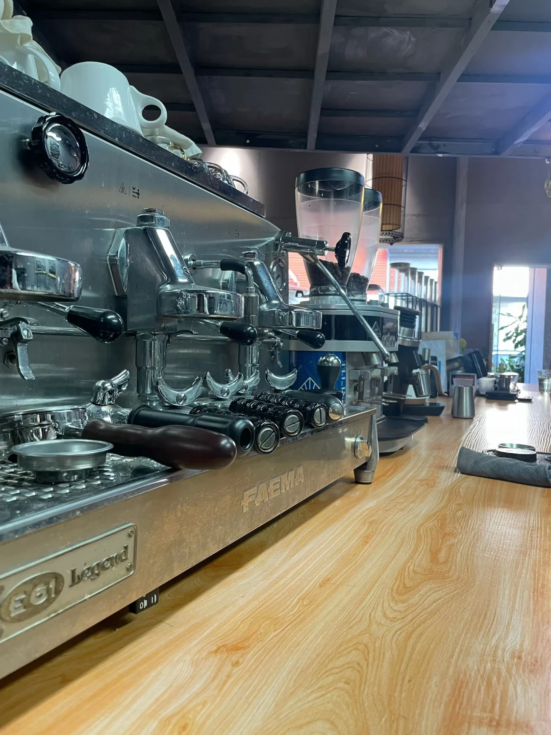 如何开一家咖啡店?我们来帮您!