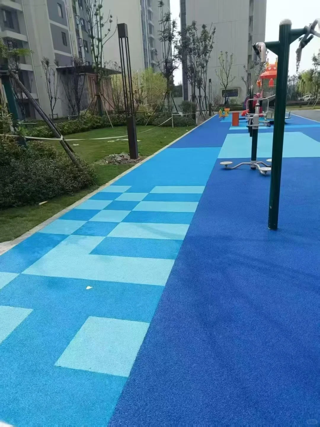 EPDM 耐老化、耐臭氧、耐高温、良好的电绝缘性