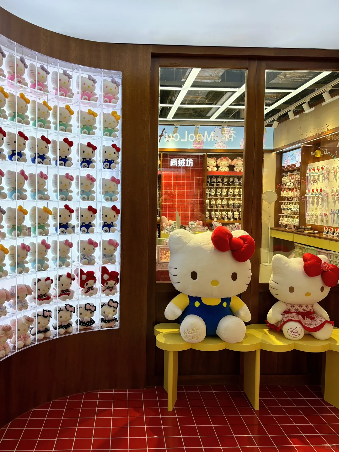 ?谁还不知道义乌有全店正版Hello Kitty啊