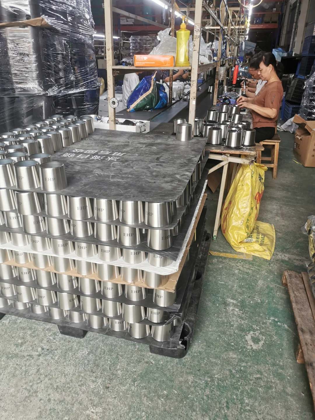 绞肉机流水线生产中