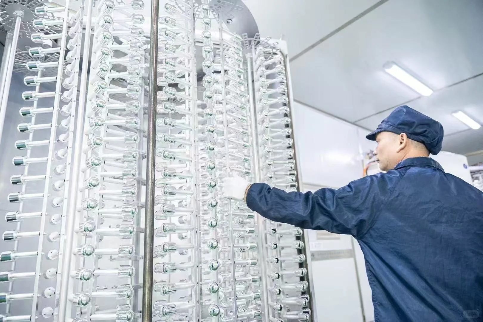 这么干净的工厂照片，你爱了吗?