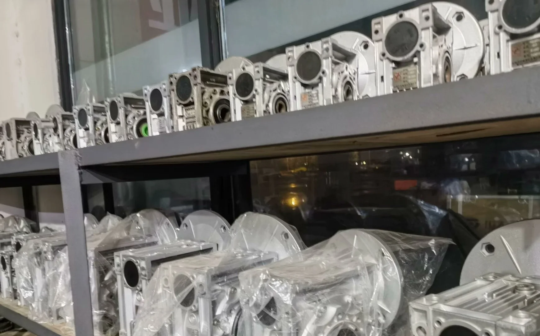 第一次做销售，机械类销售多久才能入门