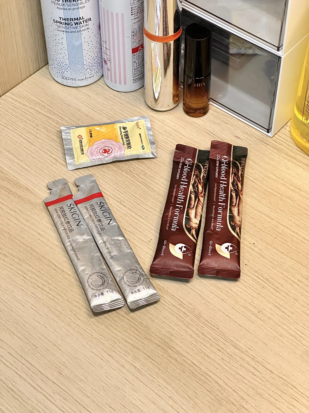 当00后女大第一次接触内服...?