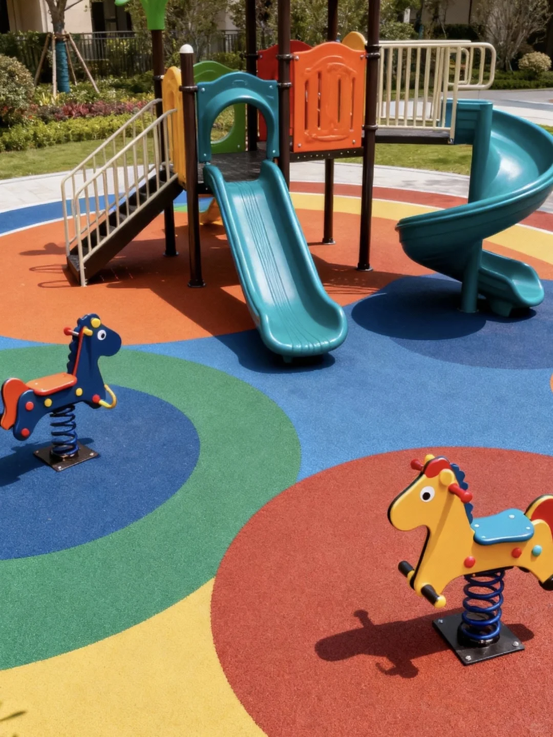 小区公园EPDM地面：安全环保的选择与现代美