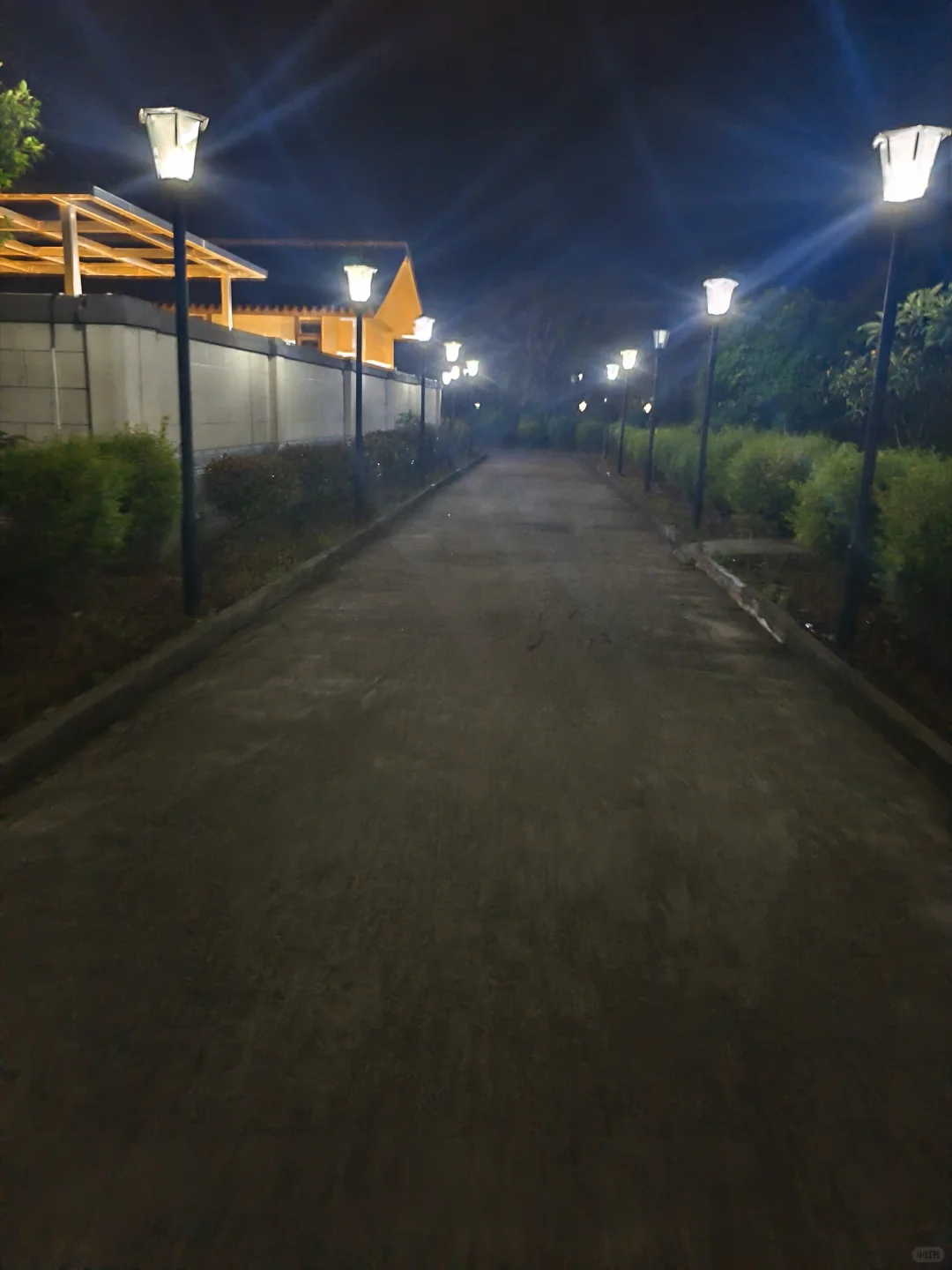 凌晨四点的工厂，致敬每一位努力生活的人