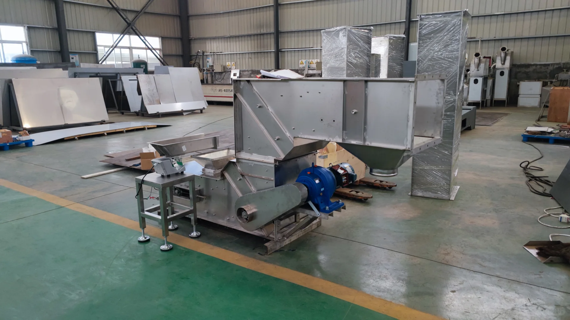 如何为您的生产线选择合适的Z型提升机