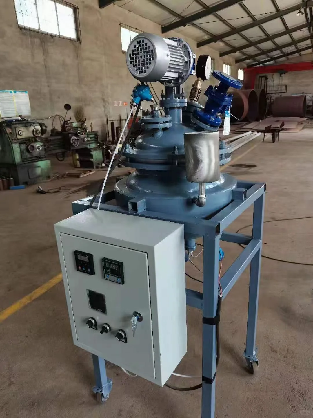 00后寻求需要化工设备的厂家