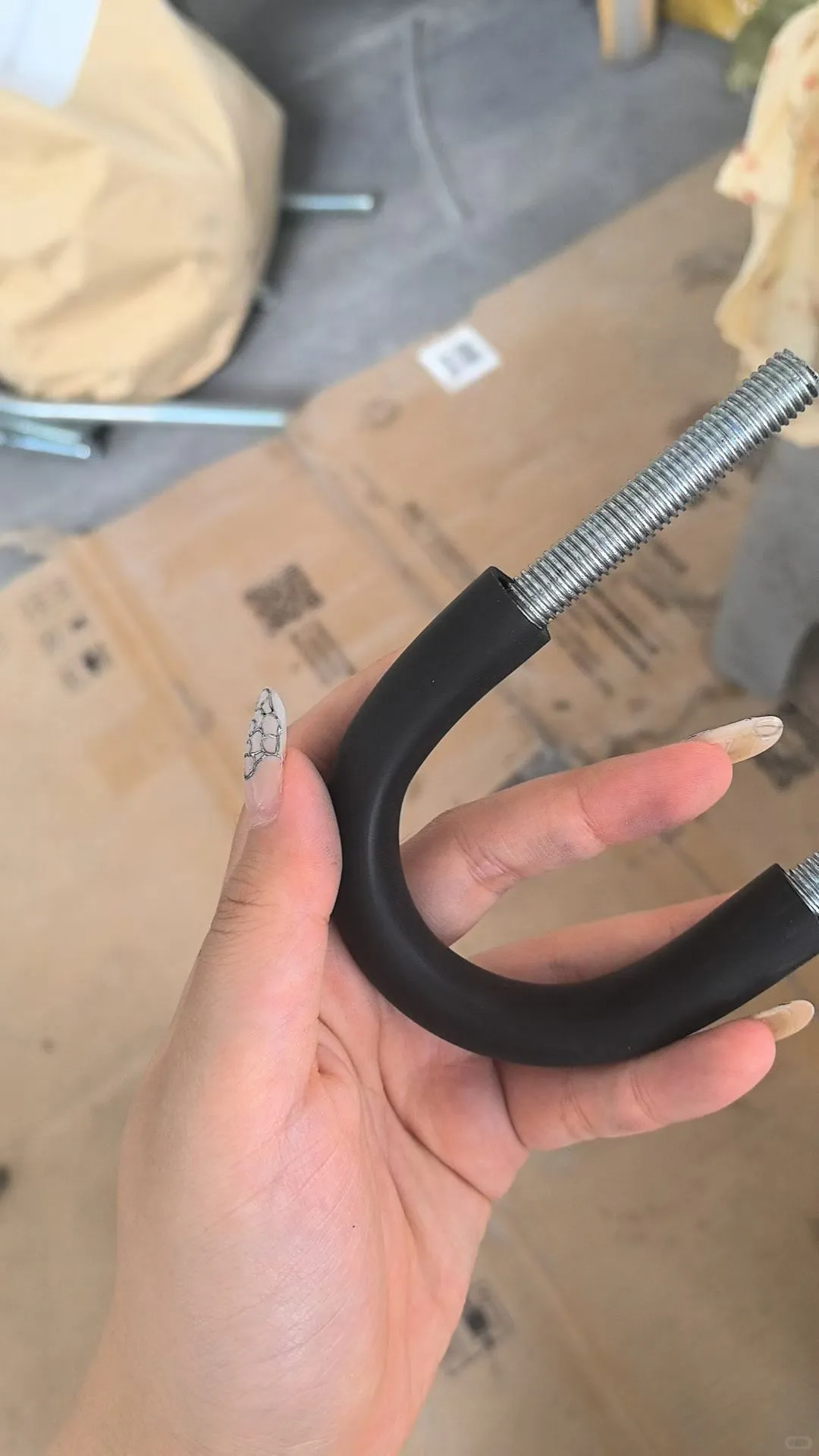 三元乙丙材料螺栓套管