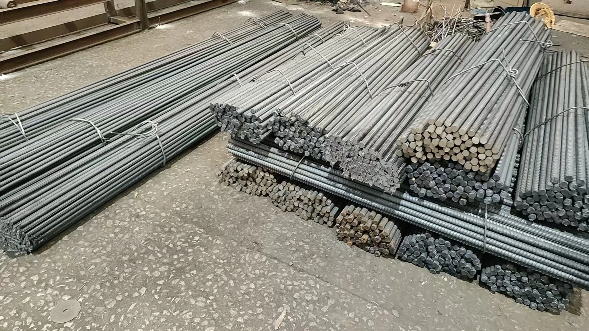 大家都懂的螺纹钢?