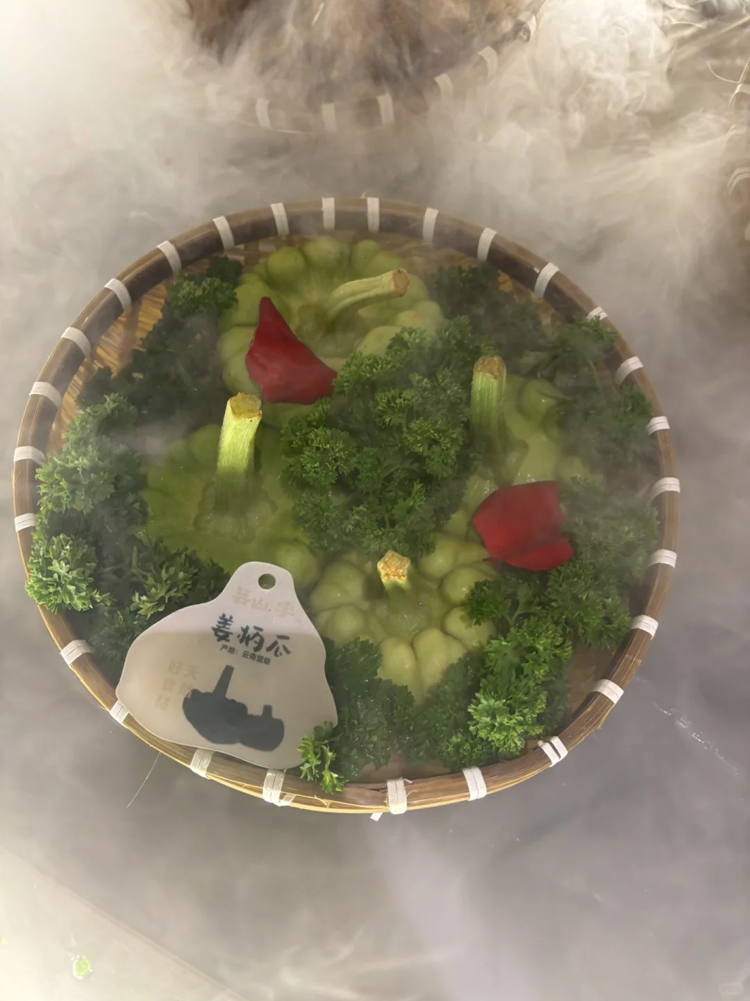 传统货架电商?，瘦死的骆驼比马大