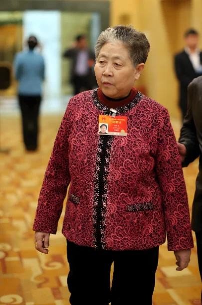 老干妈的崛起之路:从逆营销到市场传奇