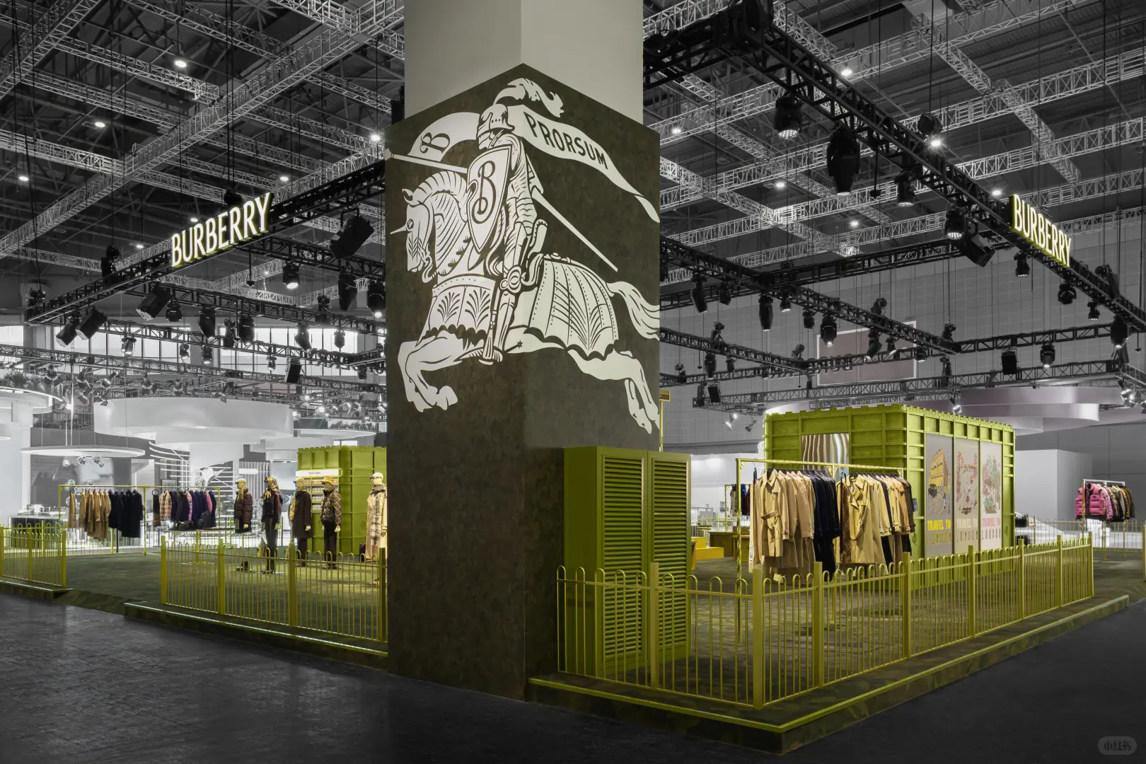 OFFLINE - 服饰行业活动案例12期 Burberry