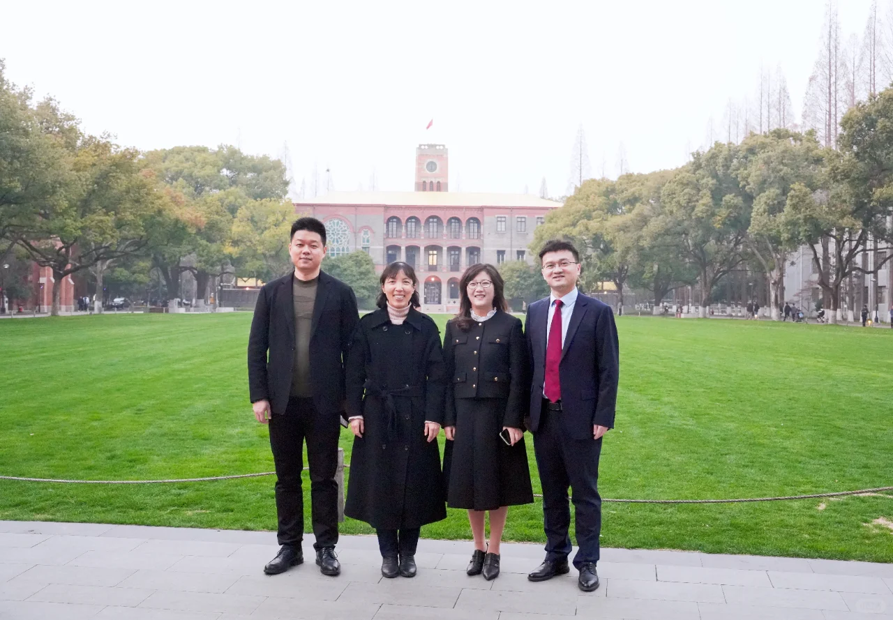 鑫佑健康集团与苏州大学签约仪式顺利举行!