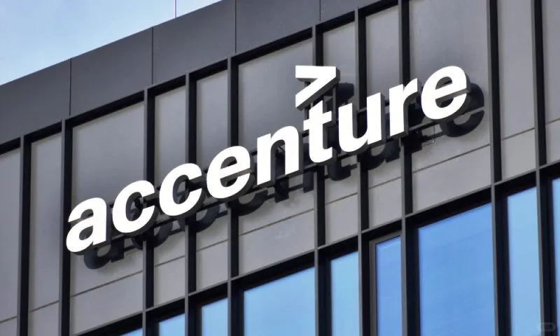 Accenture有人来吗??refer
