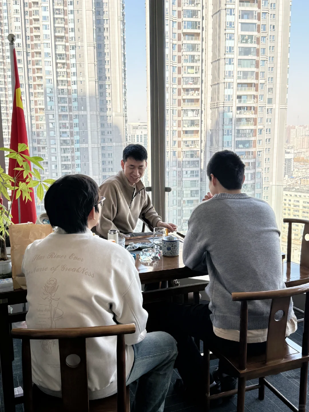 23岁做了两年tiktok，劝大家不要想太多