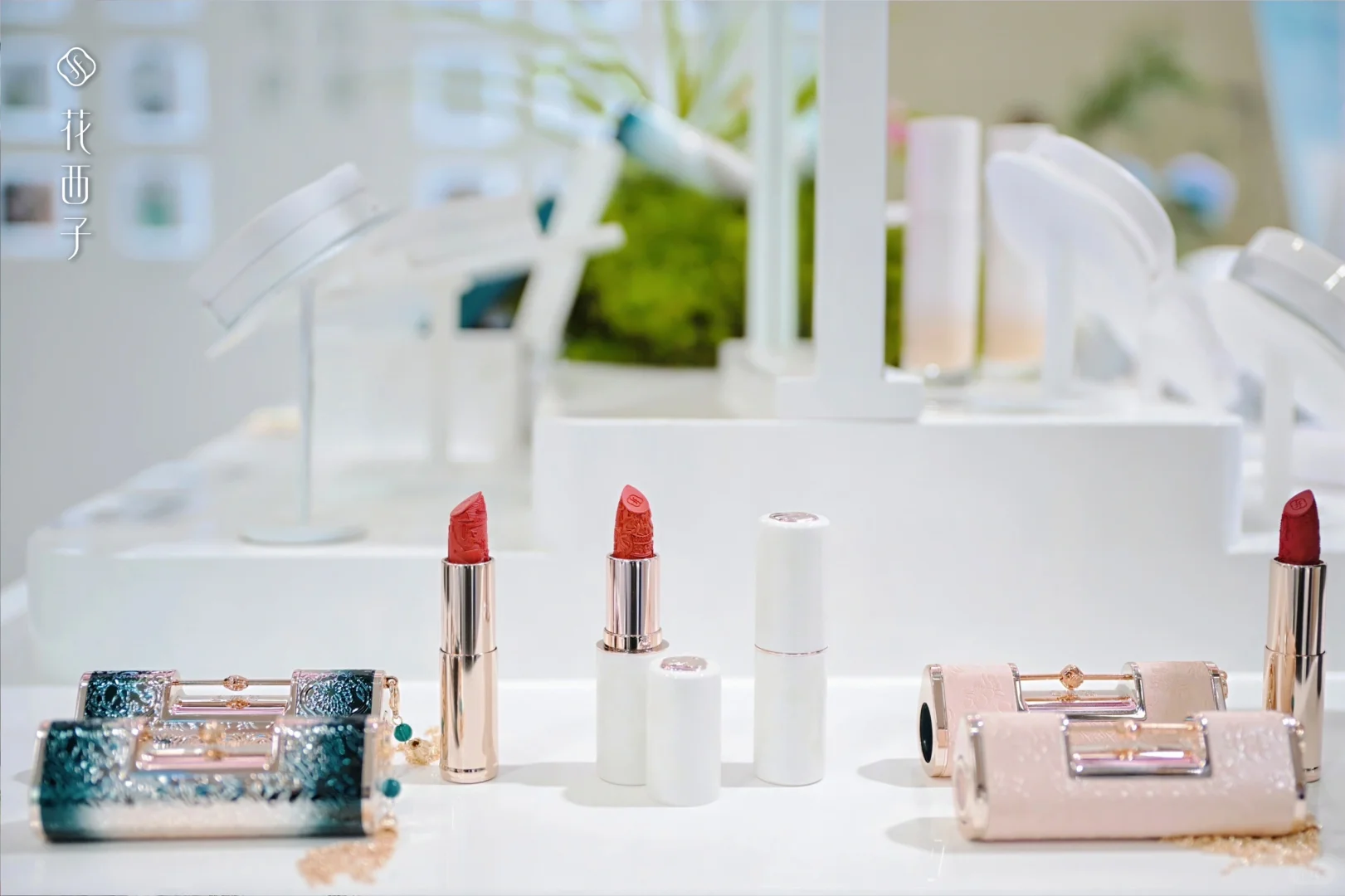 中国消博会中的花西子“科技范儿”✨