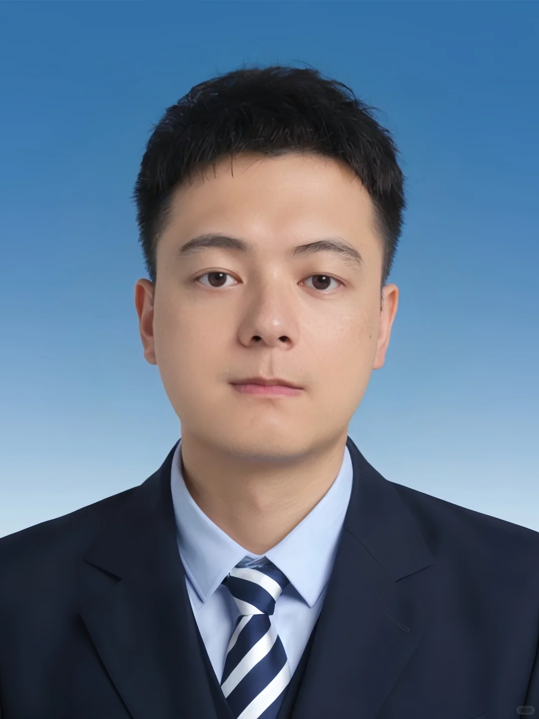 国企高管转型平安寿险！入职1个月连拿金钻