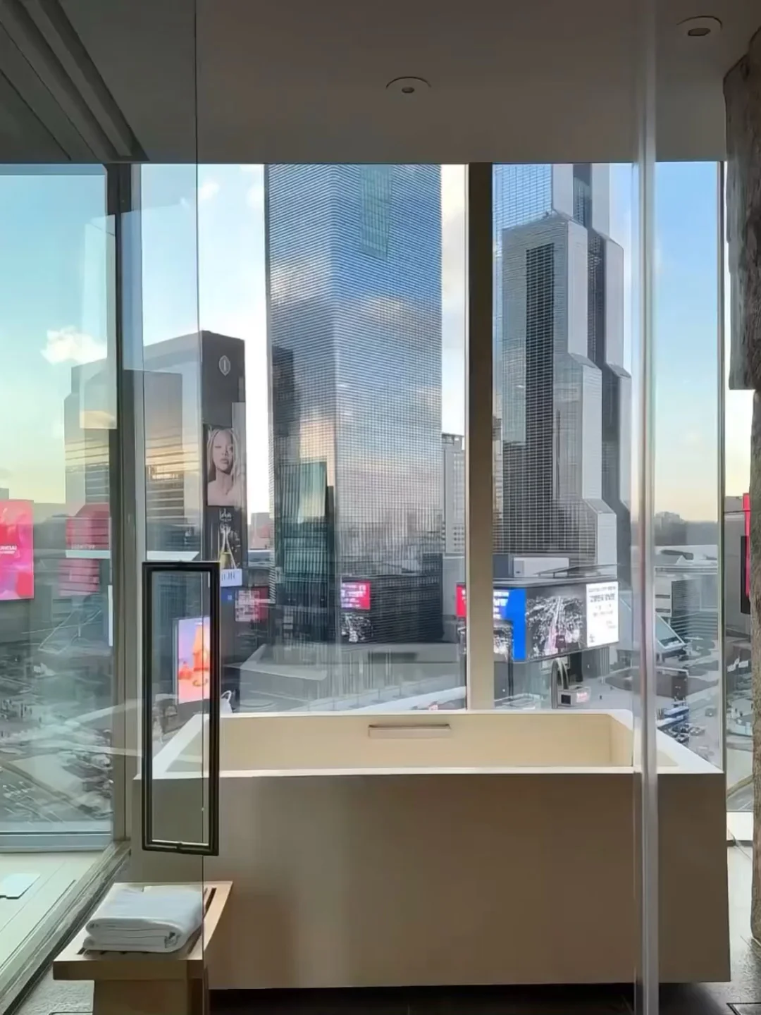 还有人去首尔吗？急转首尔柏悦?12.1-2.28