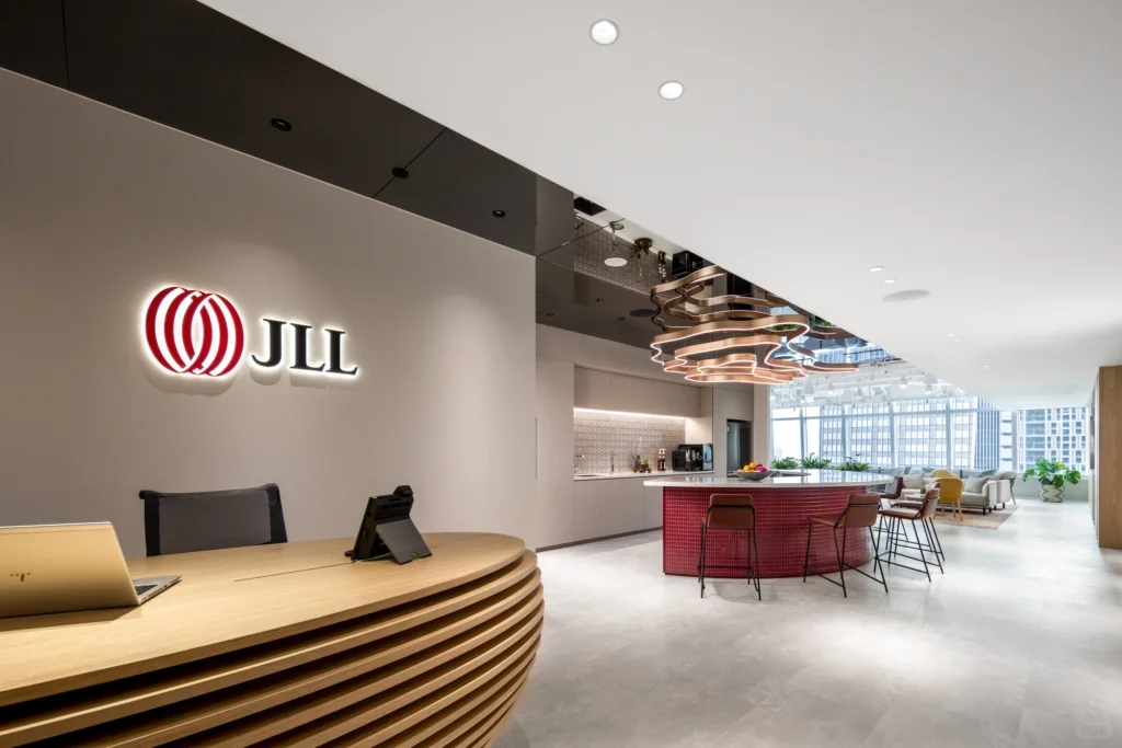 JLL有人来吗？?refer