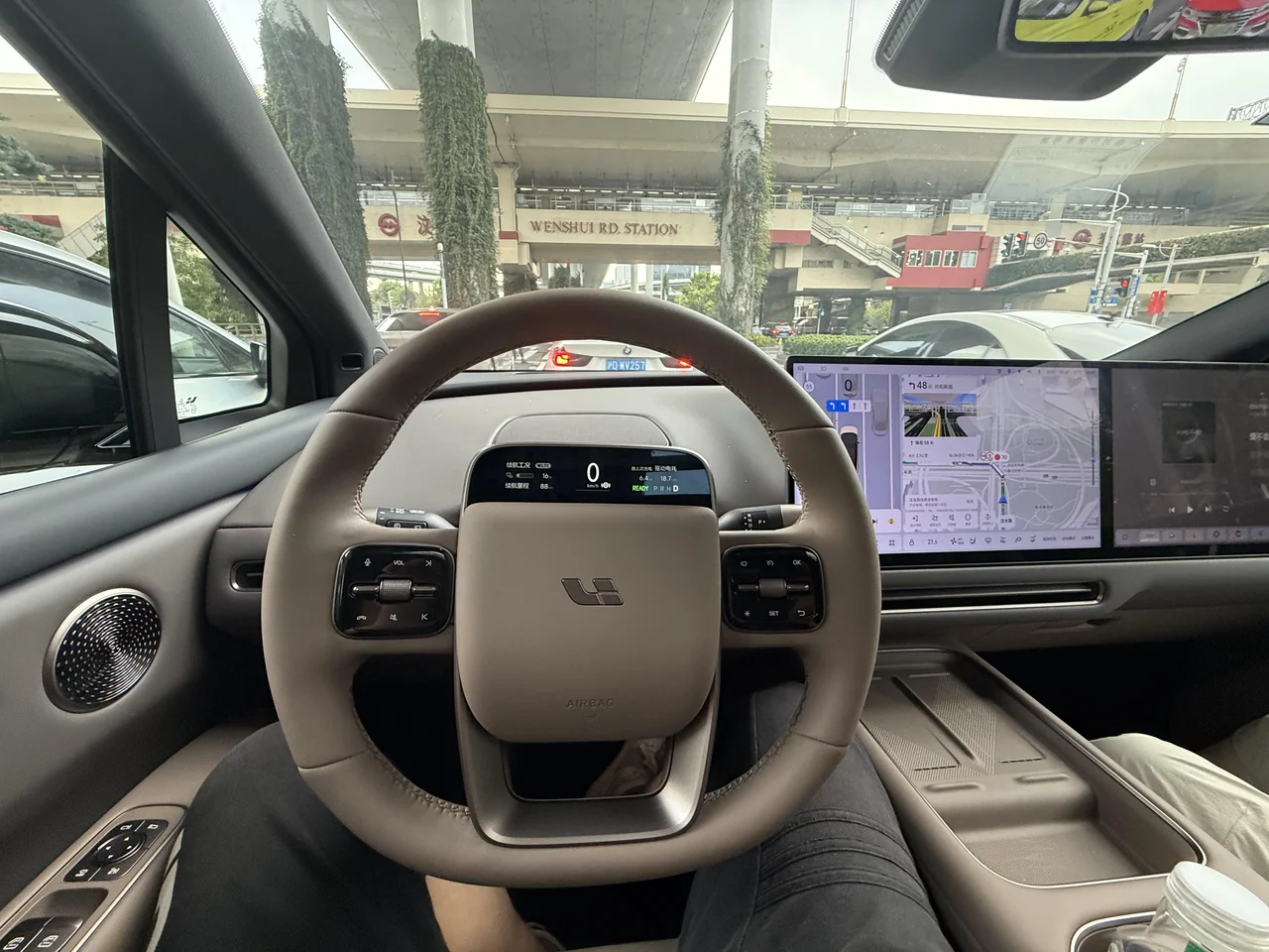 汽车产品经理评测理想i6