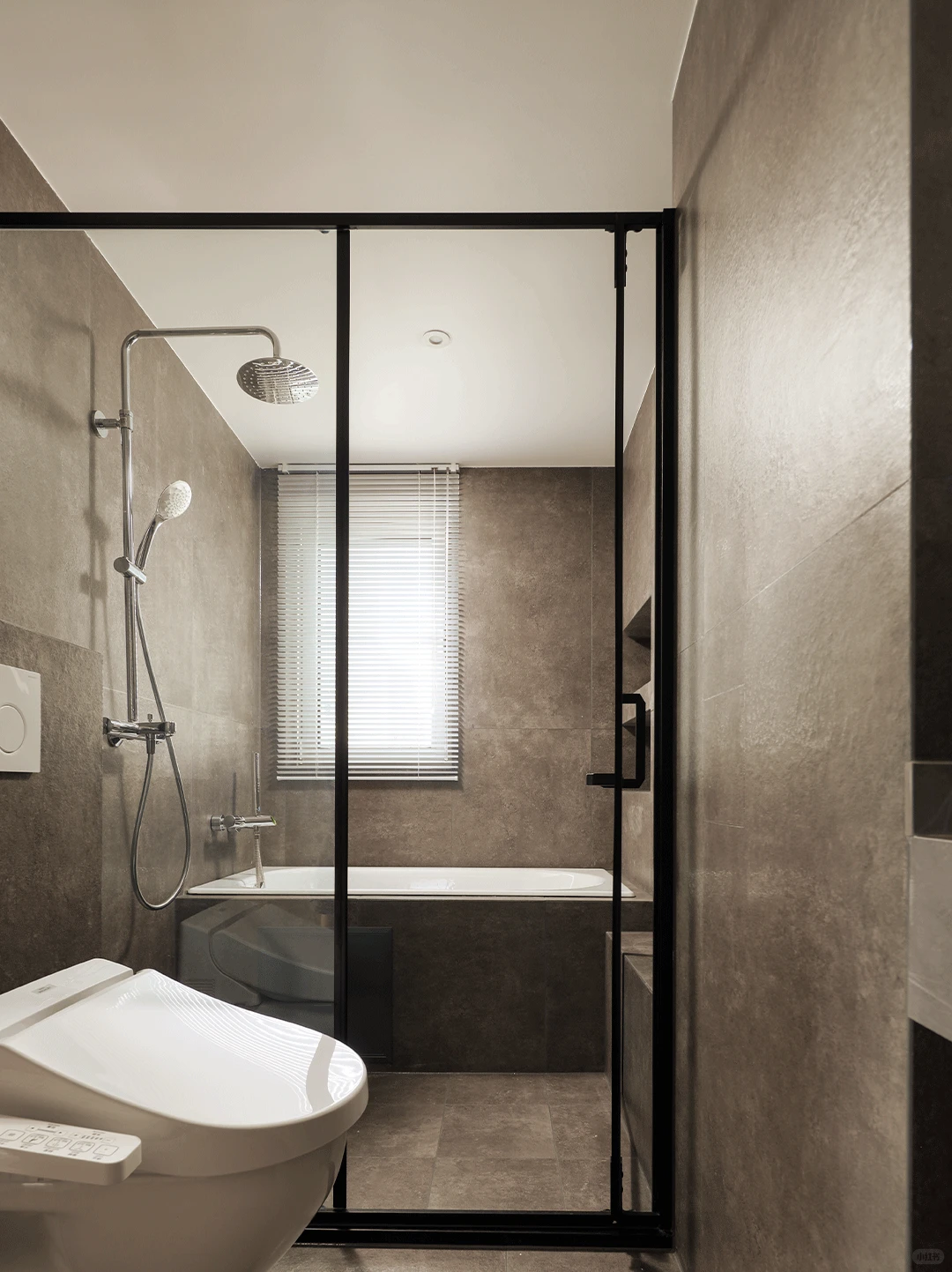 133㎡侘寂风装修｜成年人的家就该是松弛的