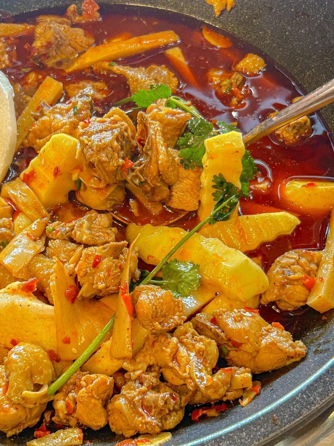 餐饮还能有蓝海！酸笋鸡为什么值得投資？