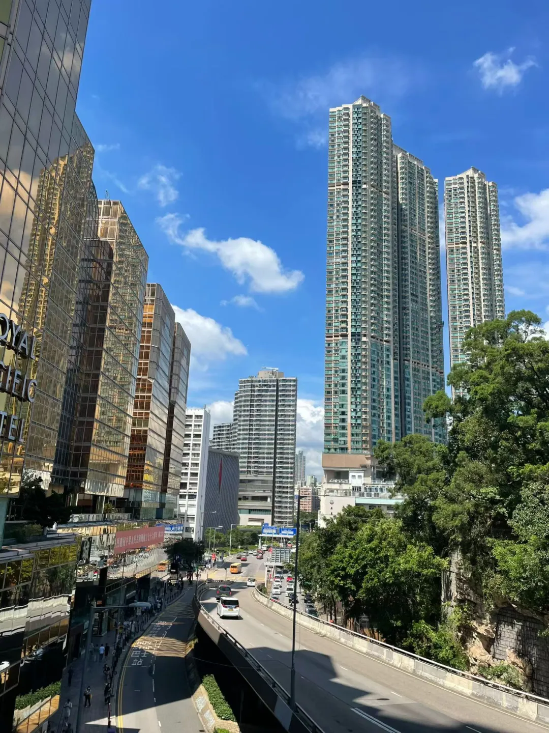 内地保险 8 年绩优，来港考察被 AI 震惊到