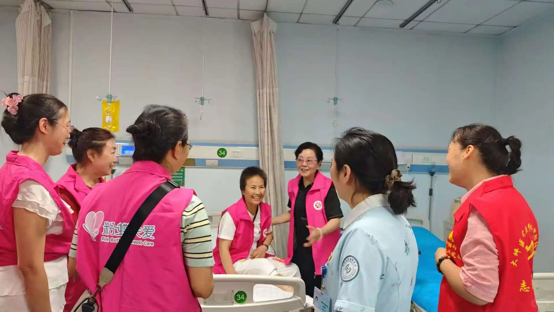 ?粉红丝带公益 | 以爱为纽带,守护她健康