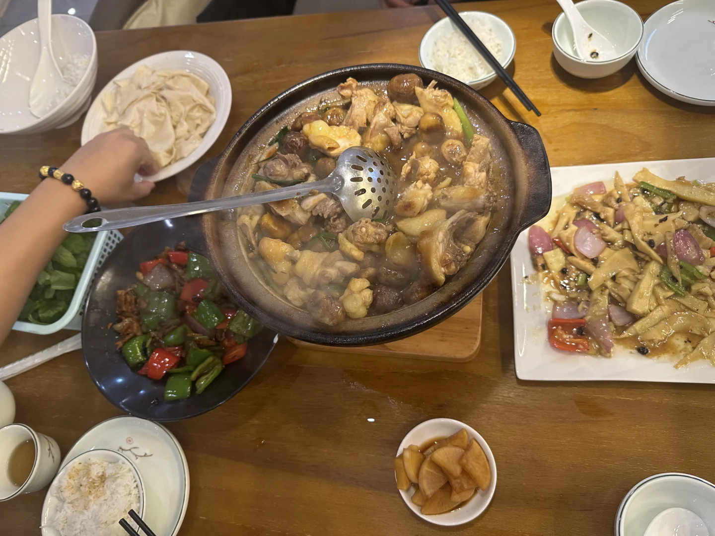 难道tob销售不管什么行业都挣钱?