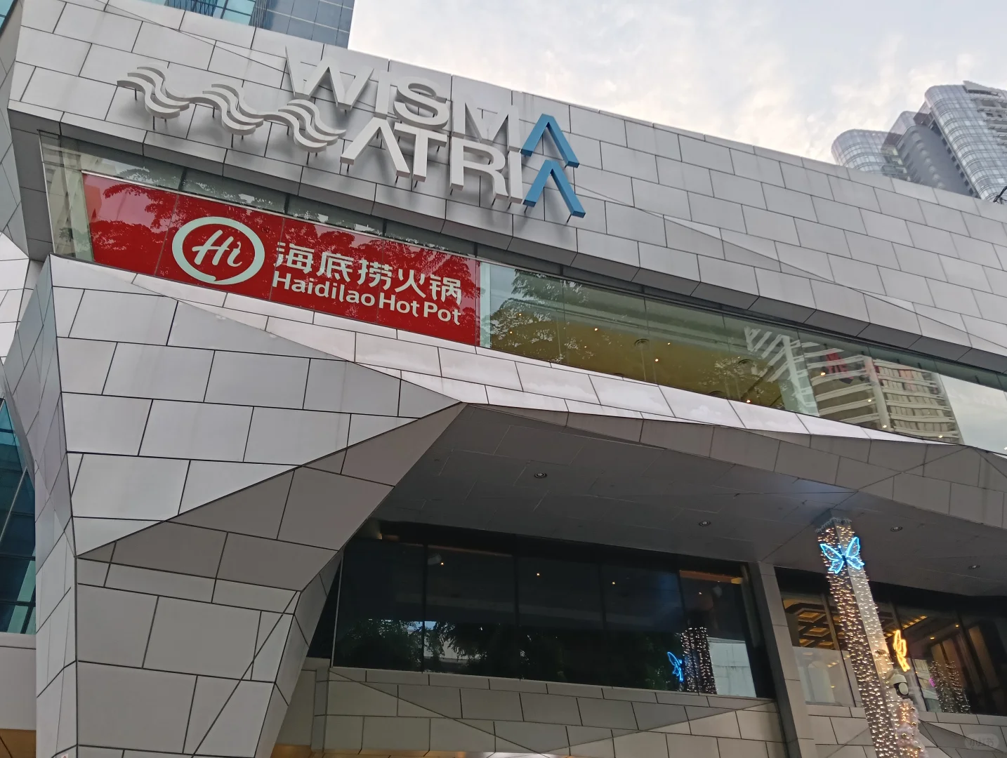 消费品出海,中国最牛逼的两个品牌。