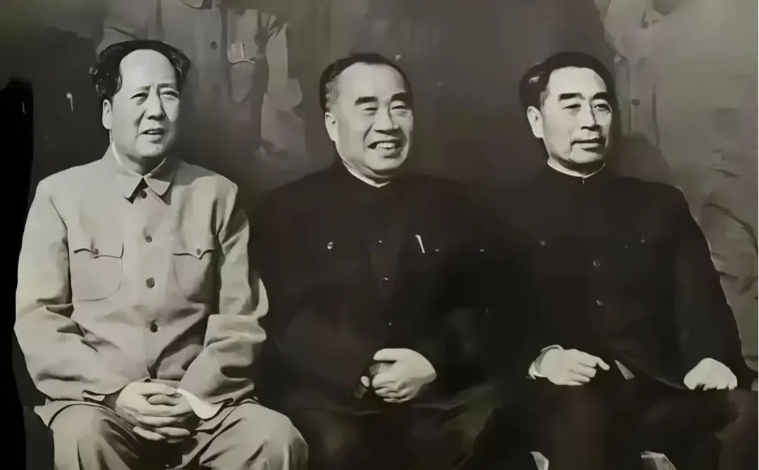 可以不点赞，但请致敬伟大的革命家们