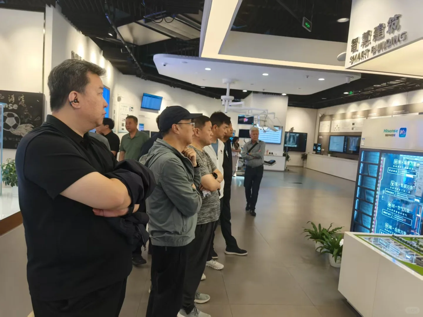 参访青岛家电标杆企业-海信