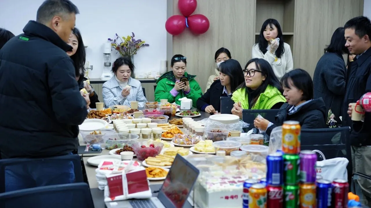 锐昶品牌十三周年,服务升级,感恩同行