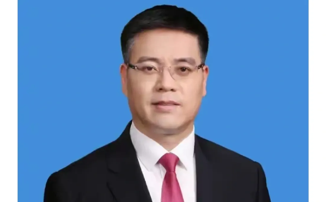 ?联通掌舵人执掌中国移动,行业变革将至