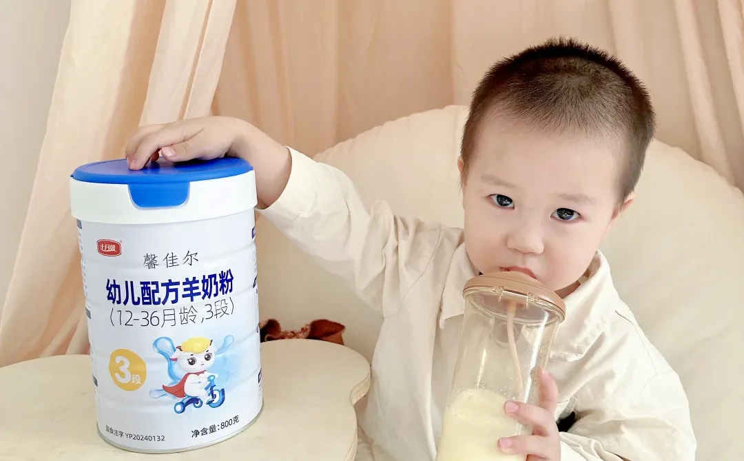 选对奶粉，喂养宝宝不再焦虑