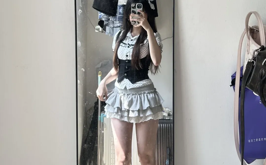 舍友说2更好看(๑•́ ₃ •̀๑)