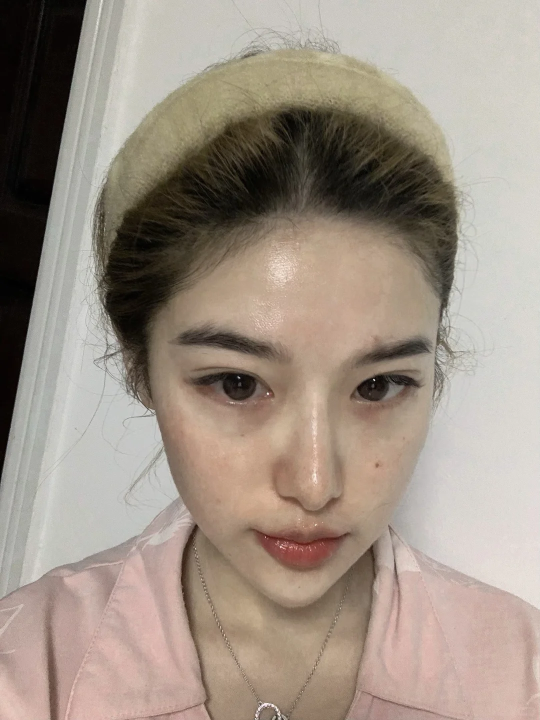 素颜这样适合什么样的妆容