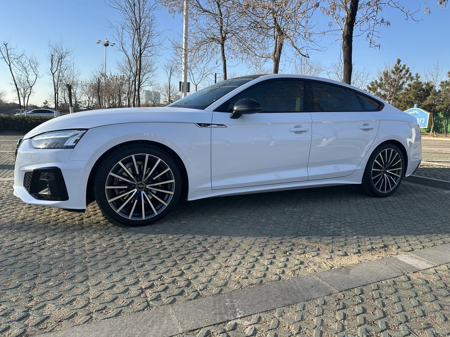 三十余载通行 与千万用户共赴美好同行