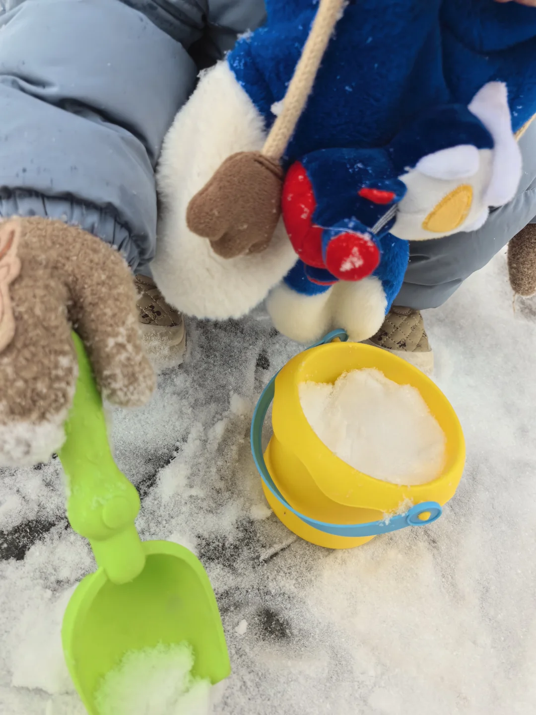 妈妈，雪是冰的！?